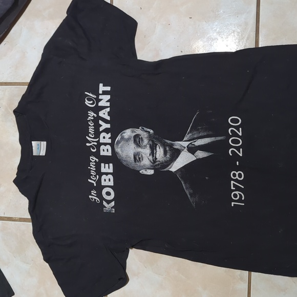 Suna in memory of Kobe and Gianna rest in peace - Picture 3 of 5